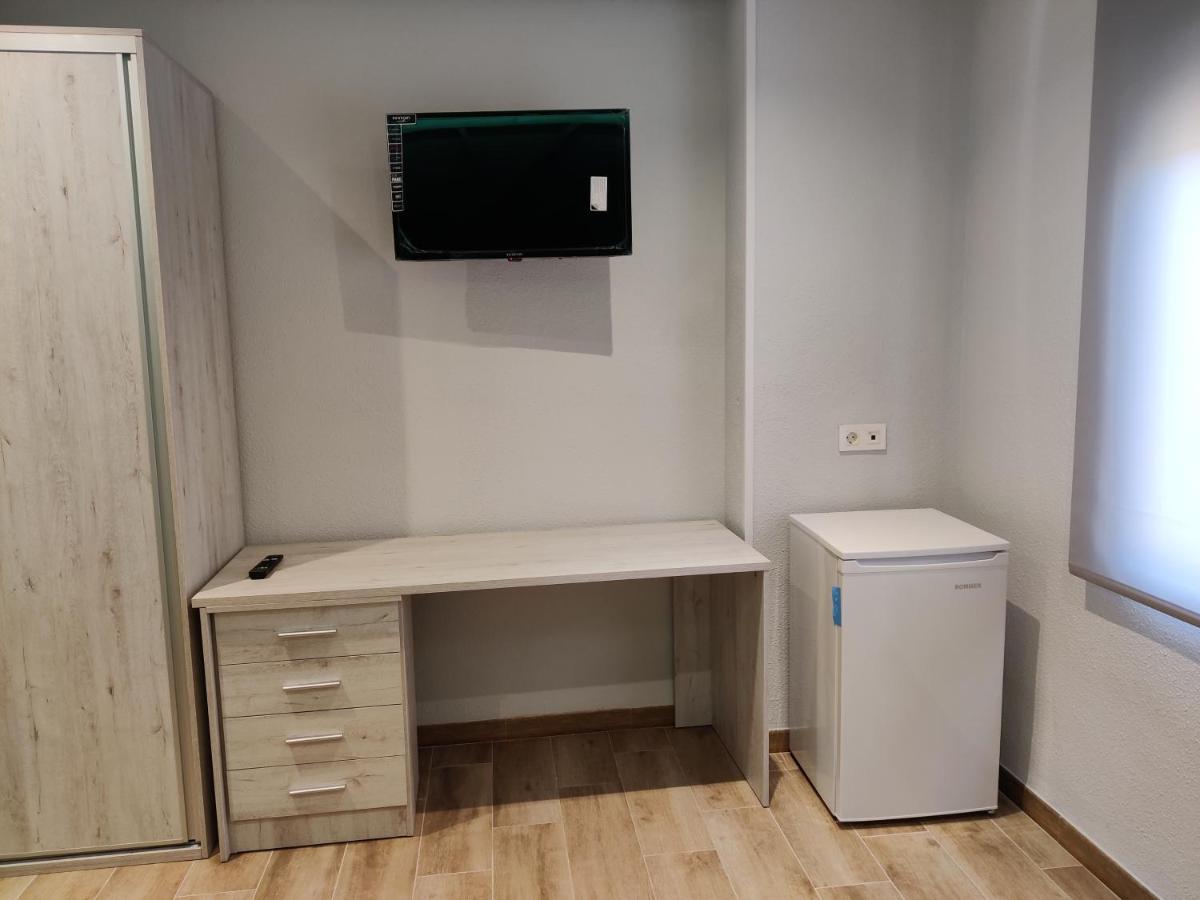 Duerme A Gusto - Tu Habitacion Acogedora En Torredonjimeno المظهر الخارجي الصورة