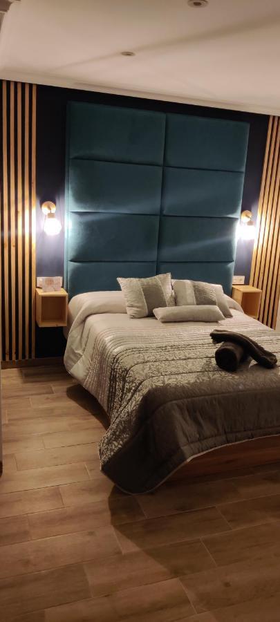 Duerme A Gusto - Tu Habitacion Acogedora En Torredonjimeno المظهر الخارجي الصورة