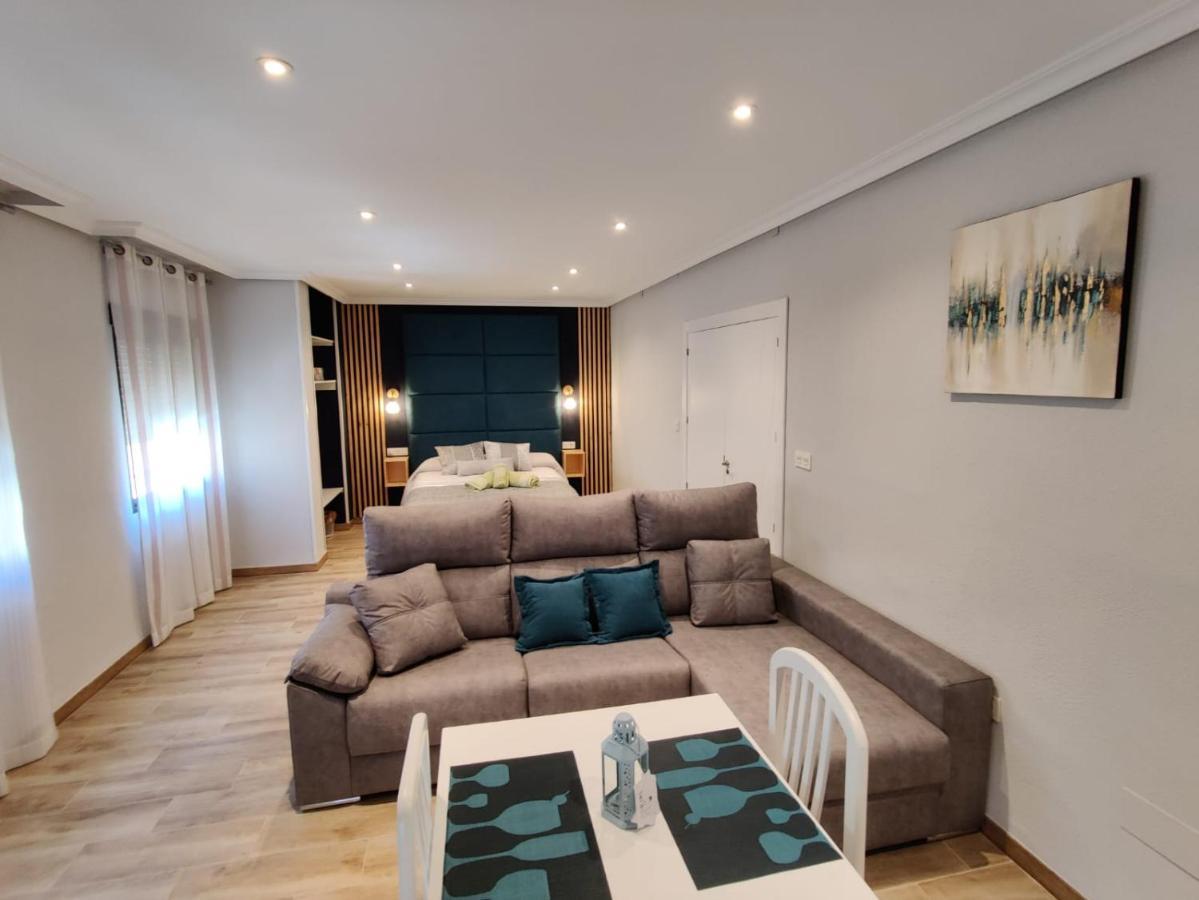 Duerme A Gusto - Tu Habitacion Acogedora En Torredonjimeno المظهر الخارجي الصورة
